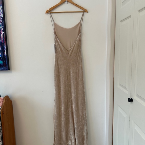 NWT Reformation Symphony Velvet Dress in Champagne Floral Velvet | Size XS - Picture 13 of 16